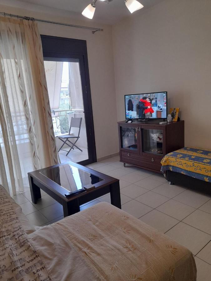 Christina Apartment Νεα Περαμοσ Nea Peramos  Exterior photo